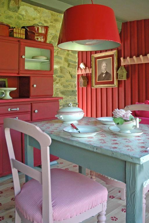 Отель La Maison Des Lamour Plelo Номер фото